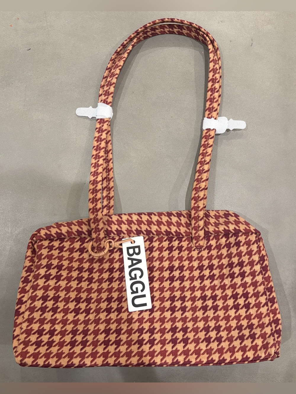 NWT Baggu Nylon Bowler Bag in Tan Houndstooth- UO Exclusive